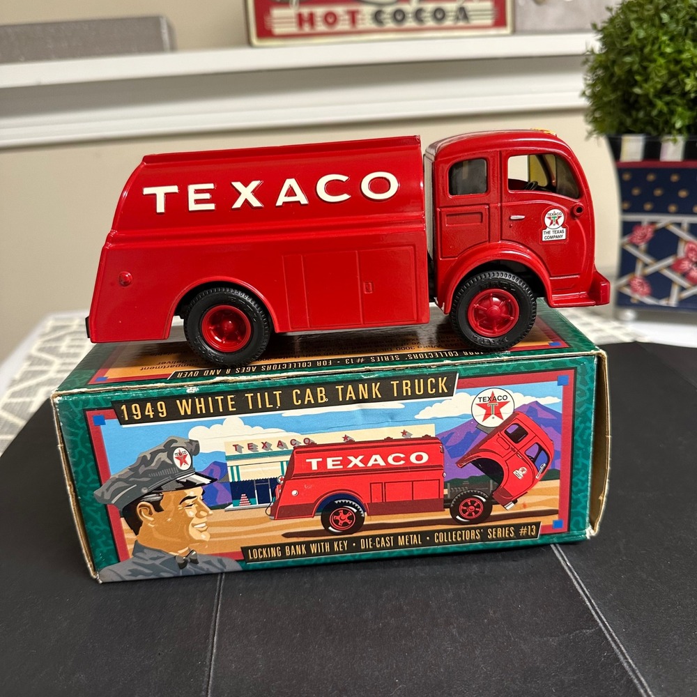 ERTL Vintage Texaco Diecast Coin Bank 1949 White Tilt‎ Cab Tank Truck in Box